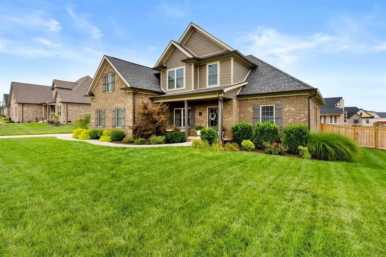 Brick Home Roofing Contracting 2 project in Oklahoma City, OK
